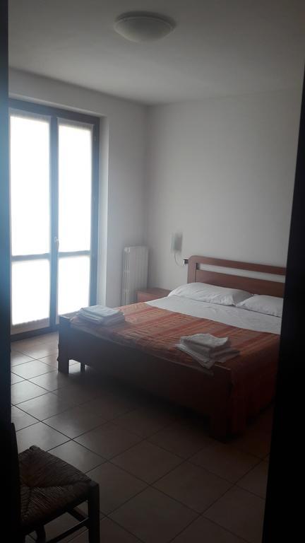 Appartement Casa Lavoro Vancanza à Castelnuovo del Garda Extérieur photo