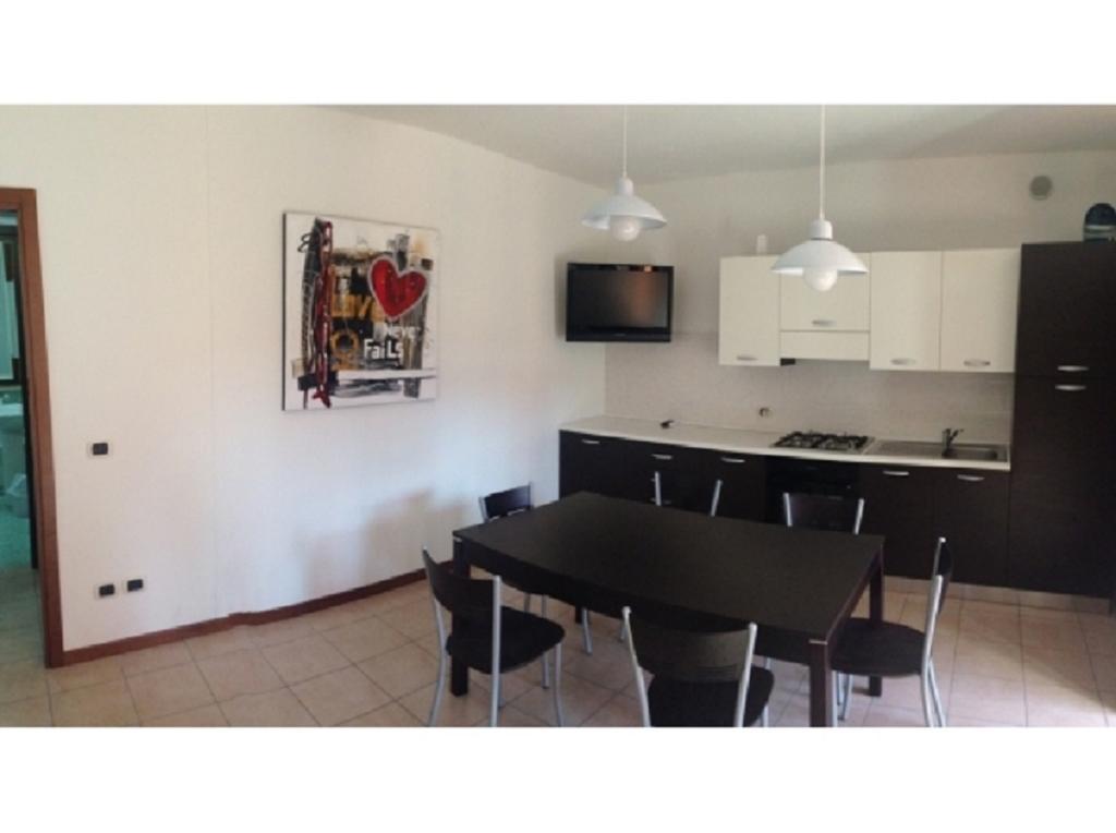 Appartement Casa Lavoro Vancanza à Castelnuovo del Garda Extérieur photo